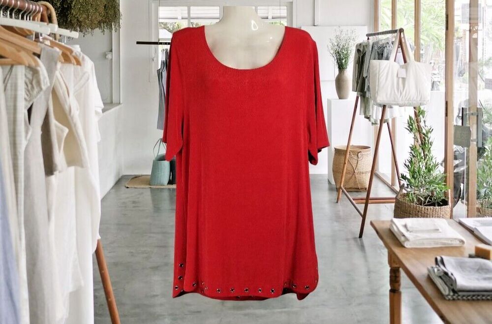 Chico's Travelers Women's Tunic Top Red Silver Grommet Hemline Design Size Large